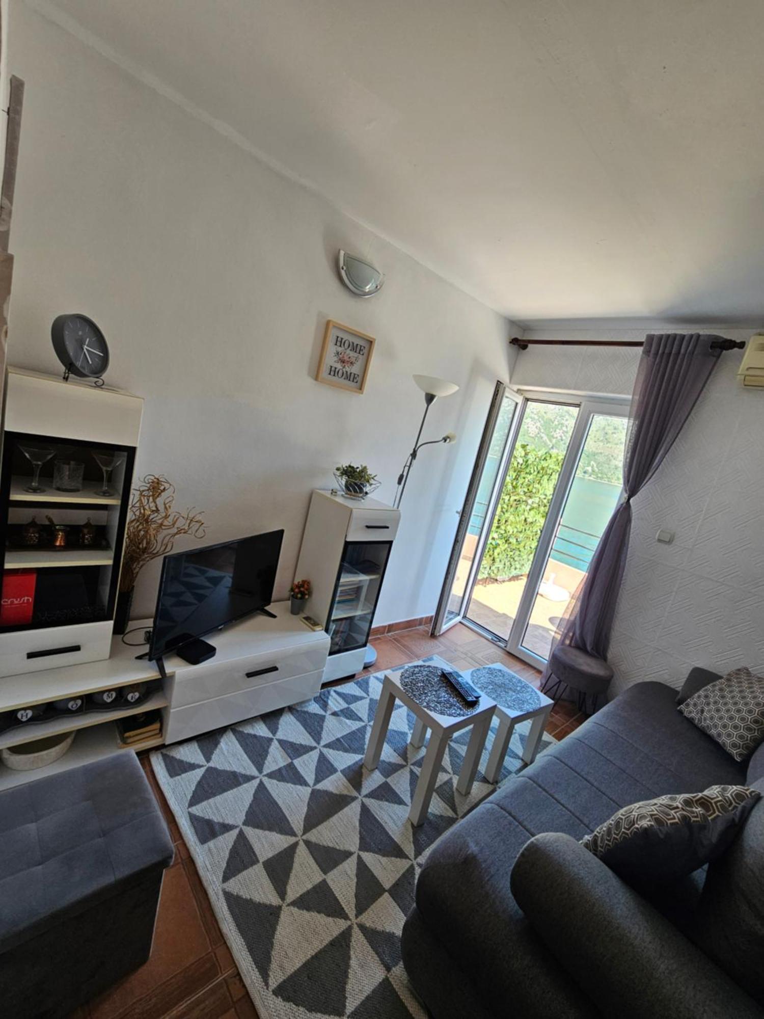 Apartmani Markovic 科托尔 客房 照片